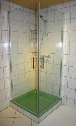 Apart Daire, 2 Yatak Odası, Mutfak, Bahçe Manzaralı