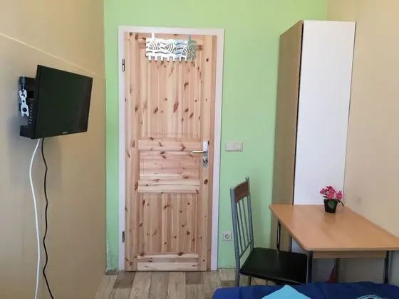 Tek Kişilik Oda, Ortak Banyo