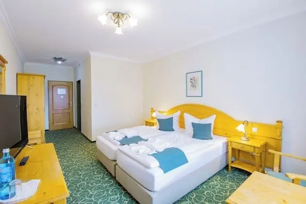 Tek Büyük Yataklı Oda