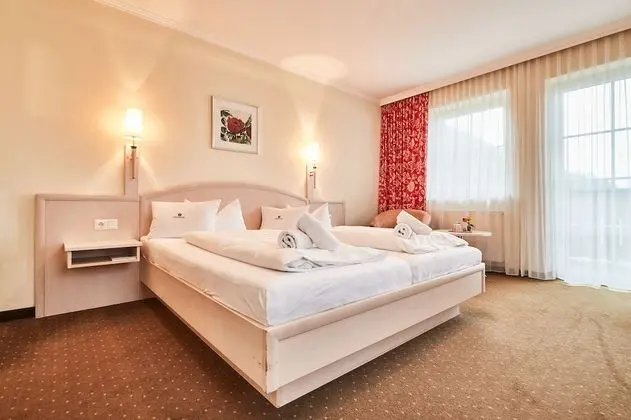 Deluxe Tek Büyük Yataklı Oda, Balkon