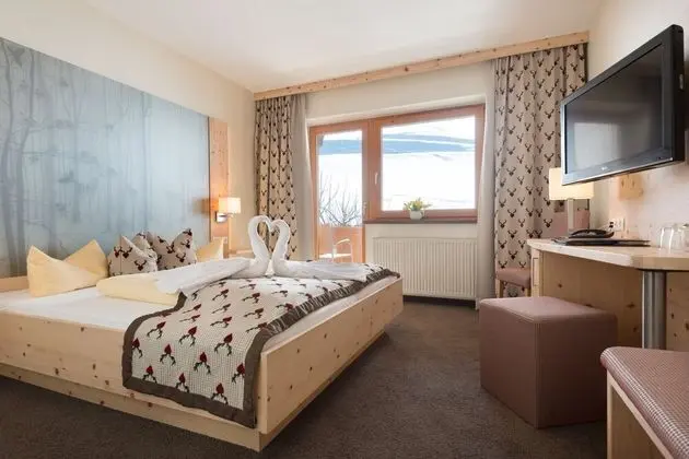 Superior Tek Büyük Yataklı Oda, Balkon