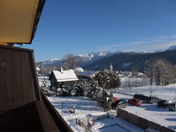 Üç Kişilik Oda, Balkon, Dağ Manzaralı