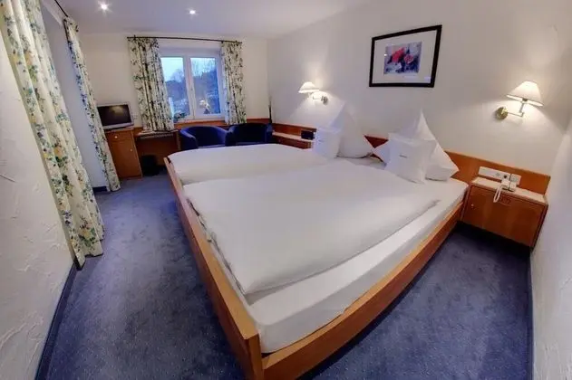 Family Oda (Schindelberg)