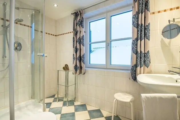 Standard Tek Büyük Yataklı Oda (Imberg)