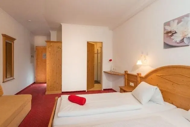 Tek Büyük Yataklı Oda, Balkon