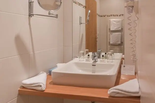 Tek Büyük Yataklı Oda, Balkon