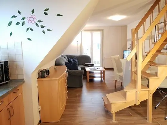 Family Stüdyo, Balkon