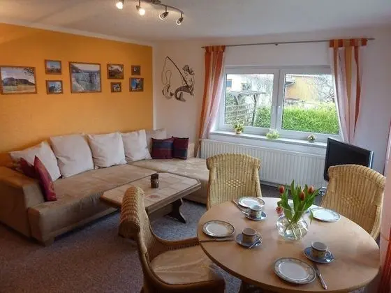 Ev, 1 Yatak Odası (2)