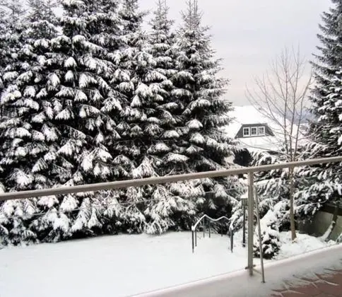 Ev, Birden Çok Yatak Odası, Balkon