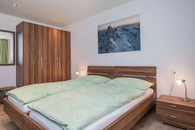 Apart Daire, 3 Yatak Odası, Mutfak, Dağ Manzaralı