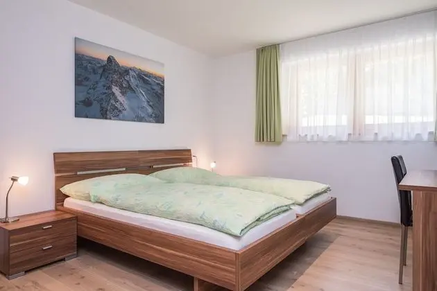 Apart Daire, 3 Yatak Odası, Mutfak, Dağ Manzaralı