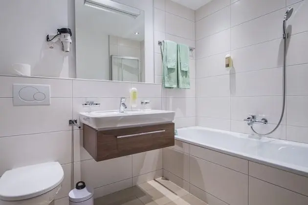 Apart Daire, 3 Yatak Odası, Mutfak, Dağ Manzaralı