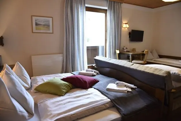 Üç Kişilik Oda (PLUS)