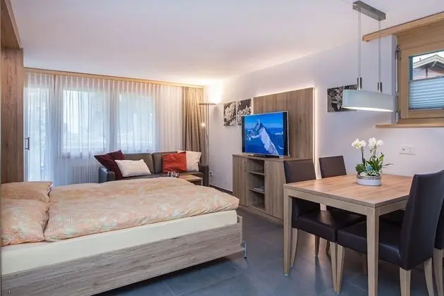 Apart Daire, 1 Yatak Odası, Dağ Manzaralı, Bahçeli
