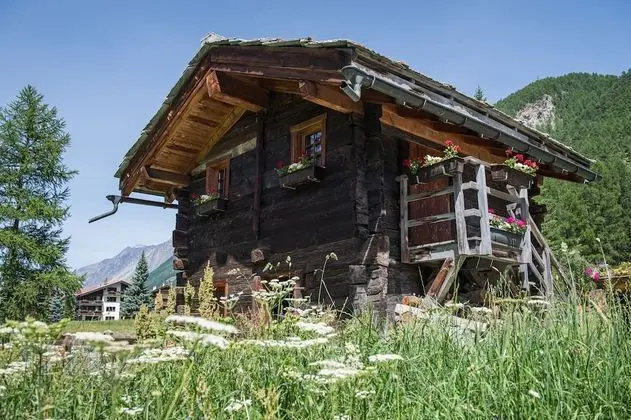 Apart Daire, 1 Yatak Odası, Dağ Manzaralı, Bahçeli