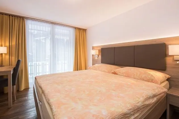 Apart Daire, 2 Yatak Odası, Mutfak, Dağ Manzaralı