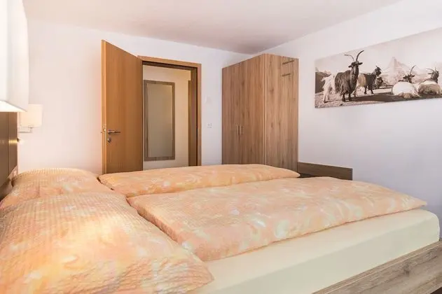 Apart Daire, 2 Yatak Odası, Mutfak, Dağ Manzaralı