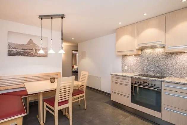 Apart Daire, 2 Yatak Odası, Mutfak, Dağ Manzaralı