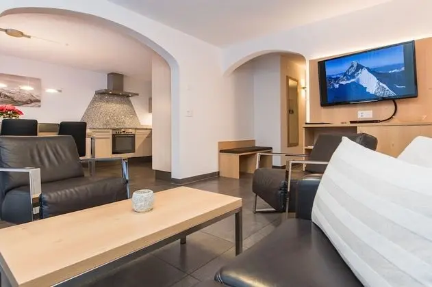 Apart Daire, 3 Yatak Odası, Mutfak, Dağ Manzaralı