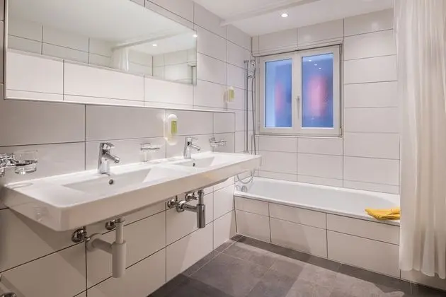 Apart Daire, 3 Yatak Odası, Mutfak, Dağ Manzaralı