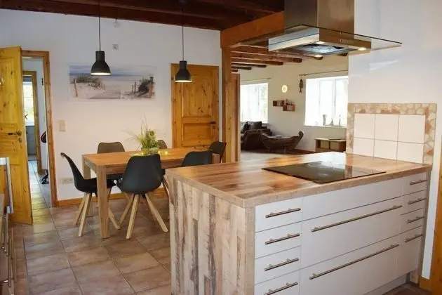 Ev (Ole Hof Incl. End Cleaning Fee 100€)