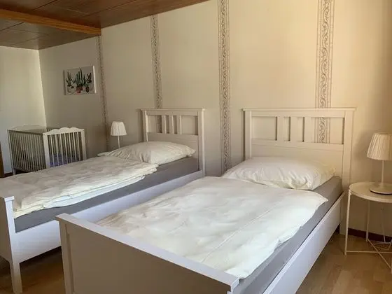 Ev, 5 Yatak Odası, Balkon, Göl Manzaralı