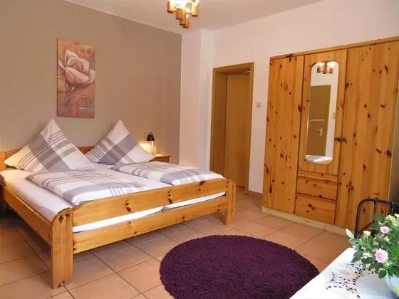 Family Apart Daire (Reiterschau)