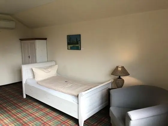 Standard Tek Büyük veya İki Ayrı Yataklı Oda, Bahçe Manzaralı