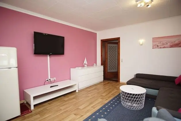 Apart Daire, 1 Yatak Odası, Teras (free access to pool and sauna nearby)