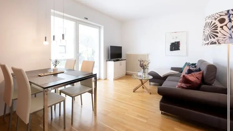 Superior Apart Daire, 2 Yatak Odası, Sigara İçilmez, Avlu