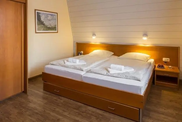 Gallery Bungalov, 1 Çift Kişilik Yatak ve Çekyat