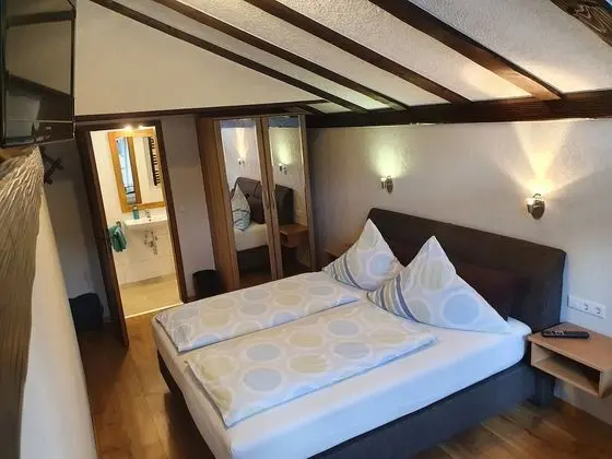 Classic Tek Büyük Yataklı Oda, Özel Banyo (Doppelzimmer)