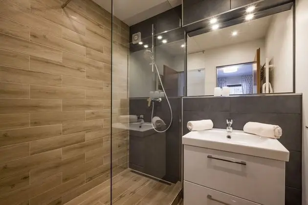 Luxury Apart Daire, 1 Büyük (Queen) Boy Yatak, Mutfak, Tepe Manzaralı