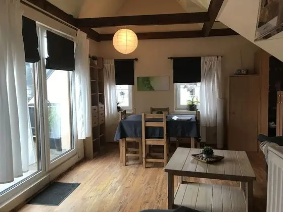 Basic Daire, 2 Yatak Odası, Balkon