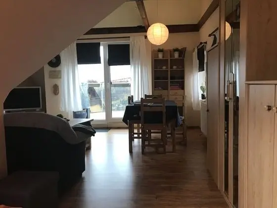 Basic Daire, 2 Yatak Odası, Balkon