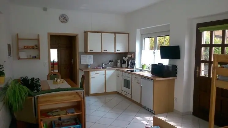 Family Dört Kişilik Oda, Birden Çok Yatak, Sigara İçilmez, Bahçe Manzaralı