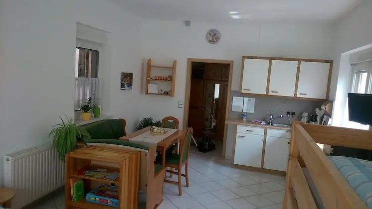 Family Dört Kişilik Oda, Birden Çok Yatak, Sigara İçilmez, Bahçe Manzaralı