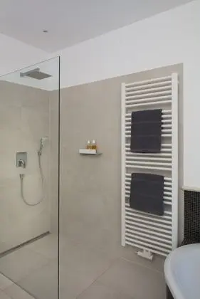 Deluxe Apart Daire, 2 Yatak Odası, Engellilere Uygun, Bahçe Manzaralı