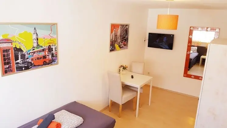 Apart Daire, 2 Tek Kişilik Yatak, Ortak Banyo