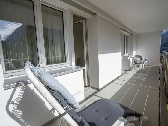 Ev