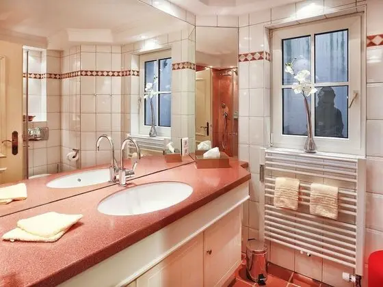 Oda, Özel Banyo