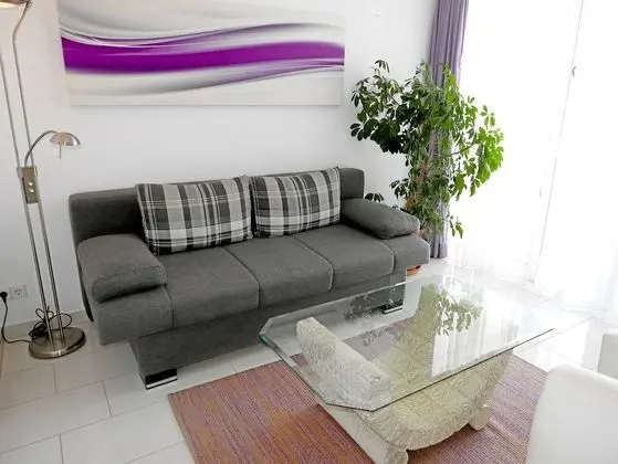 Apart Daire, 1 Yatak Odası, Küçük Mutfak, Deniz Manzaralı