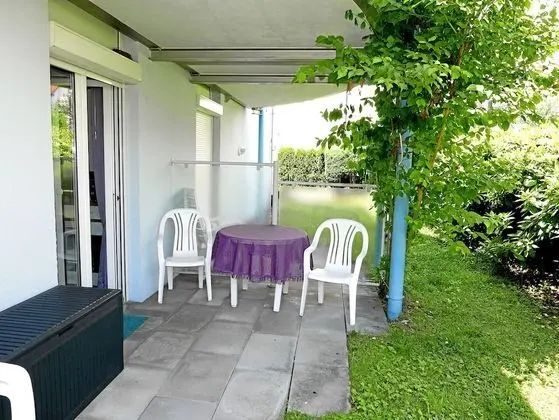 Apart Daire, 1 Yatak Odası, Küçük Mutfak, Deniz Manzaralı
