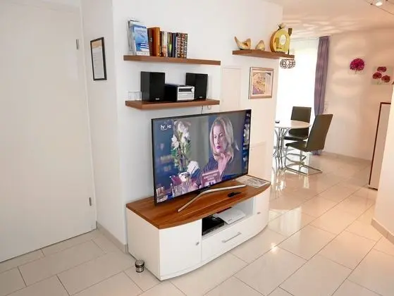 Apart Daire, 1 Yatak Odası, Küçük Mutfak, Deniz Manzaralı