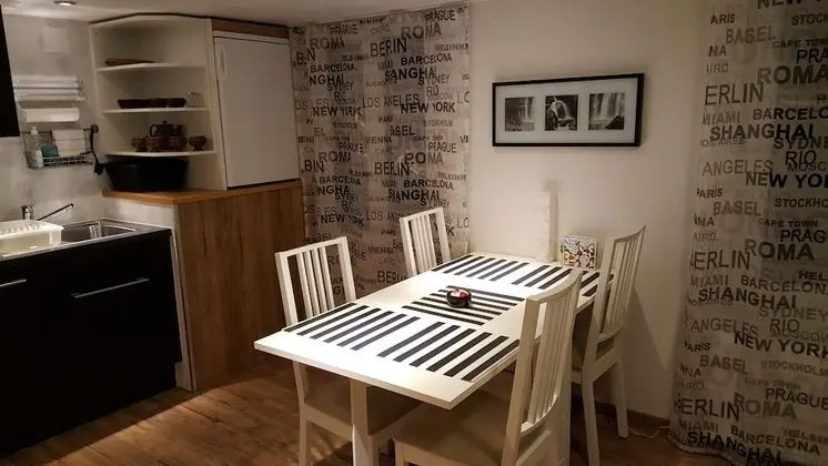 City Apart Daire, 2 Yatak Odası, Avlu Manzaralı