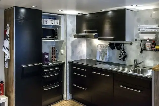 City Apart Daire, 2 Yatak Odası, Avlu Manzaralı