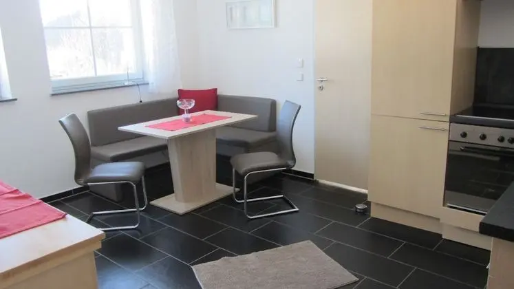 Apart Daire, Bahçe Manzaralı (3)