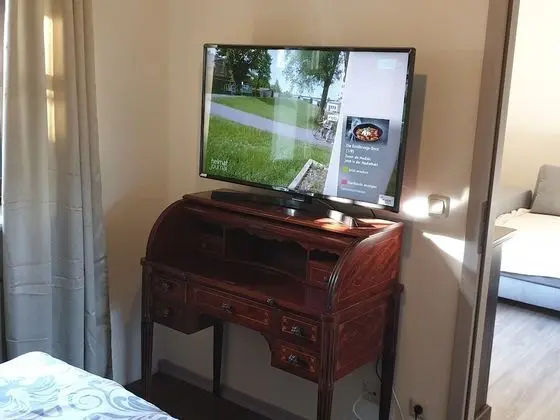 Deluxe Apart Daire, Göl Kenarı