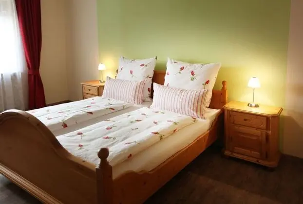 Apart Daire, Zemin Kat