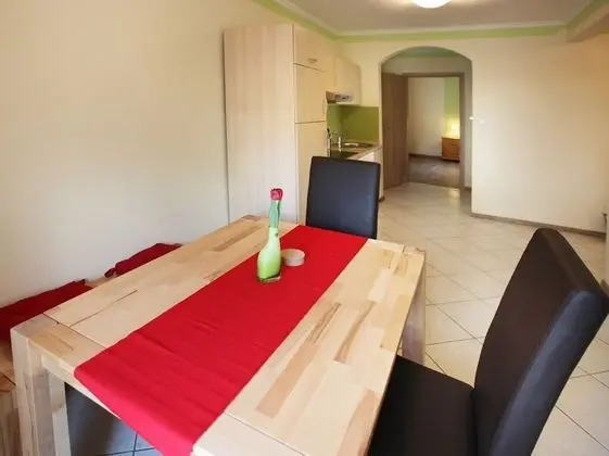 Apart Daire, Zemin Kat